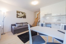 Domek 2 i 4 - aneks kuchenny i wypoczynek